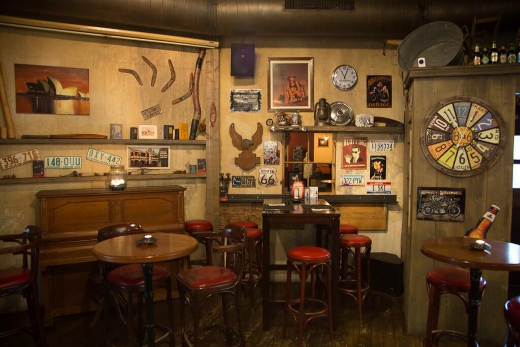 Bar Louisiana Bar & Restaurant